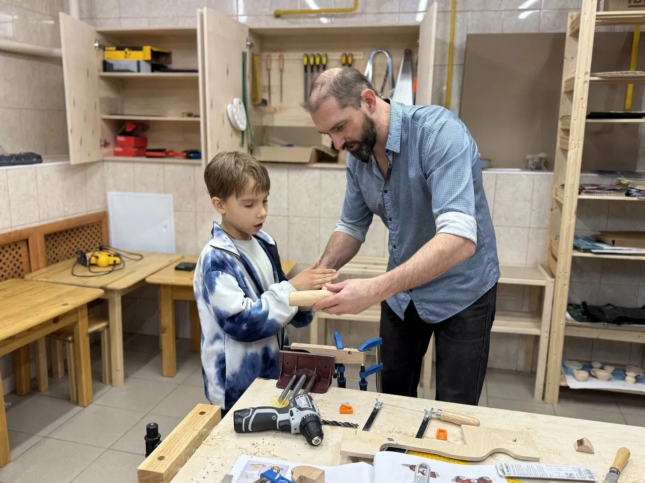 Работа в мастерской